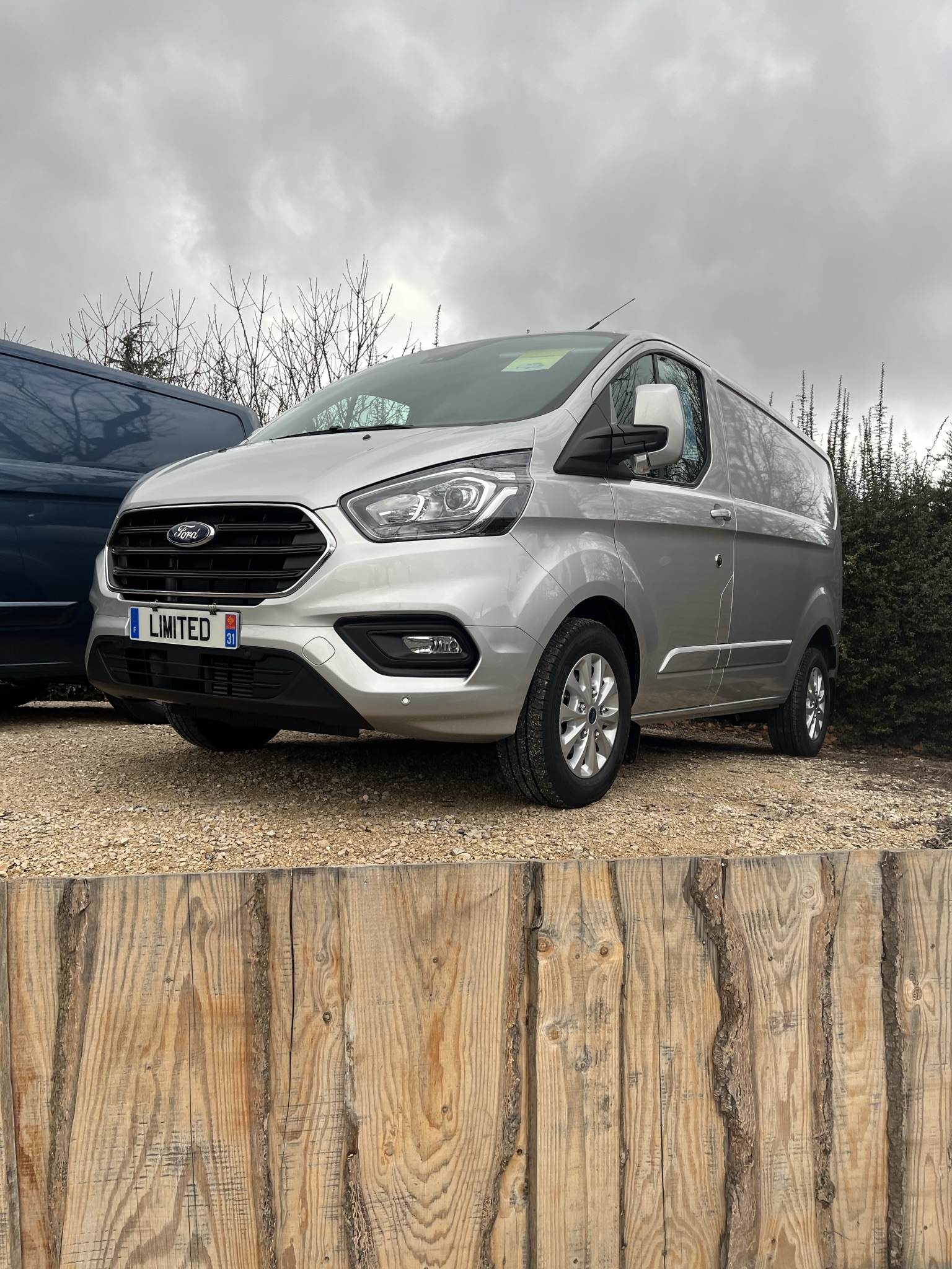 FORD TRANSIT CUSTOM Gris Lunaire LIMITED - Photo 6