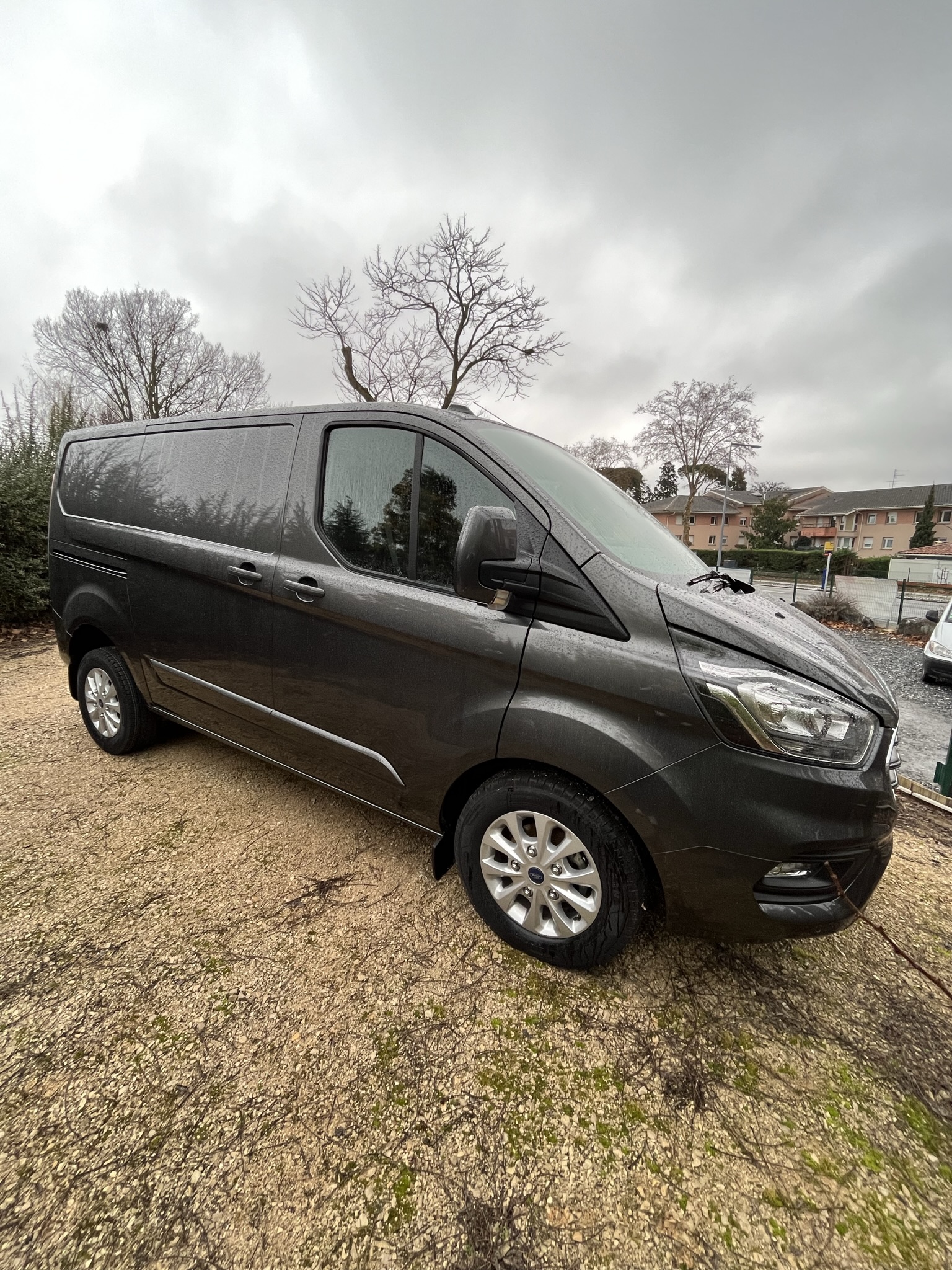 FORD TRANSIT CUSTOM gris magnetic  LIMITED - Photo 5