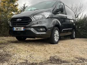 FORD TRANSIT CUSTOM gris magnetic  LIMITED